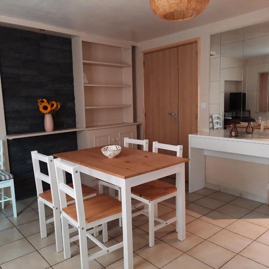 Campaneta Apartment Saint-Martin-de-Bromes Luaran gambar
